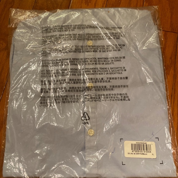 Kids gap uniform shirt NWT - Picture 4 of 4